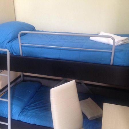 Guest House Hola Roma Zewnętrze zdjęcie